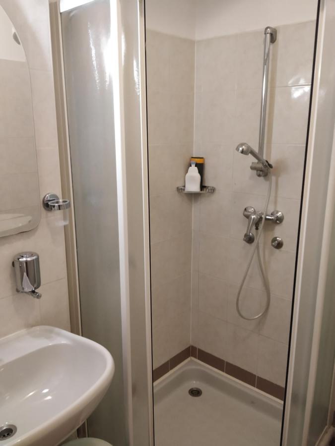Accomodation Pertout Нова-Горица Экстерьер фото
