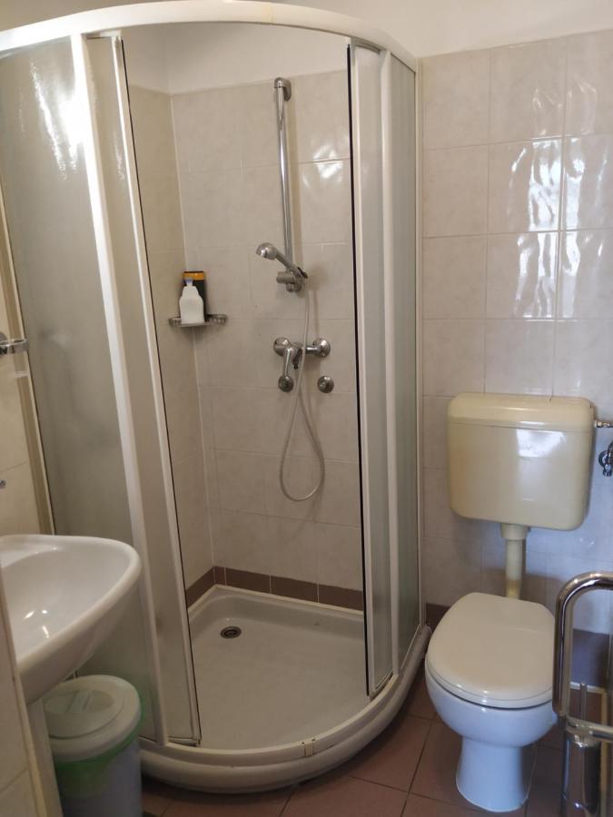 Accomodation Pertout Нова-Горица Экстерьер фото