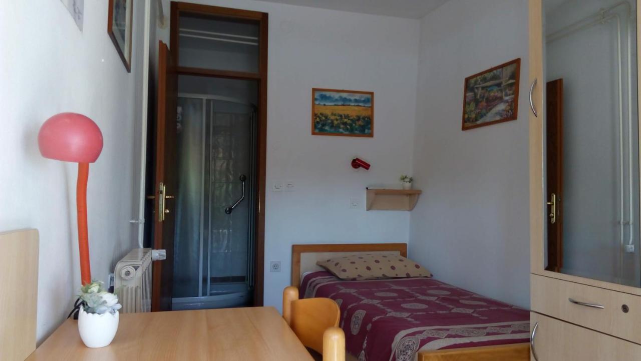 Accomodation Pertout Нова-Горица Экстерьер фото